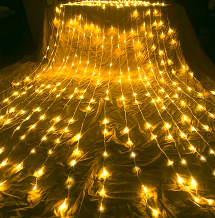 Гірлянда Водоспад 3х2 м 240 LED прозорий провід