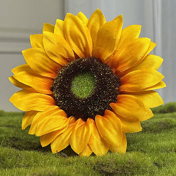 Штучний соняшник (КОД: W735) Д - 14 см | виробництво Польща |12 шт. в упаковці