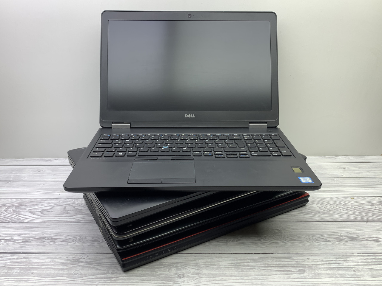 Ноутбуки ОПТ MIX Бренд 15 Core i5-i7gen6 RAM 8GB sdd240 без ОС А-, фото 1