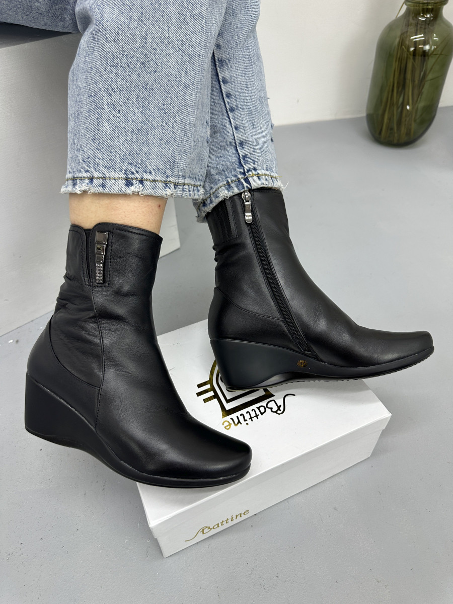 Жіночі черевики Battine B652 осінні на танкетці 37, фото 1