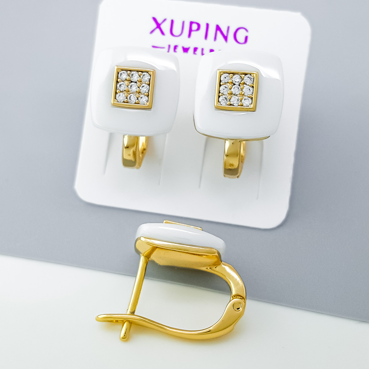 Сережки Геометрія з білою керамікою; англійський замок; медичне золото 18К Xuping, фото 1