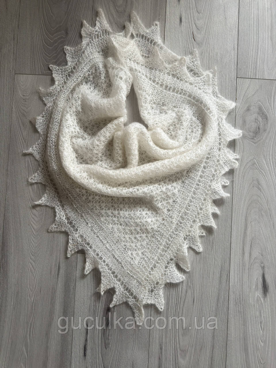 Біла пухова тепла ажурна хустина в'язана 100*100 см, фото 1