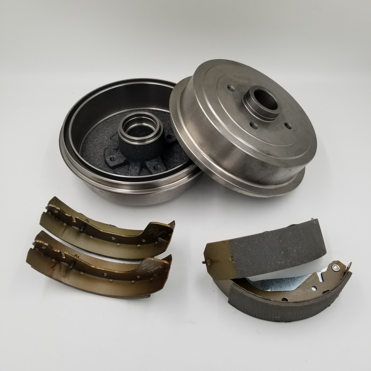 Барабани задні Ланос, Сенс, Нексия зі ступицею (комплект 2 шт.+колодки) Genuine Корея