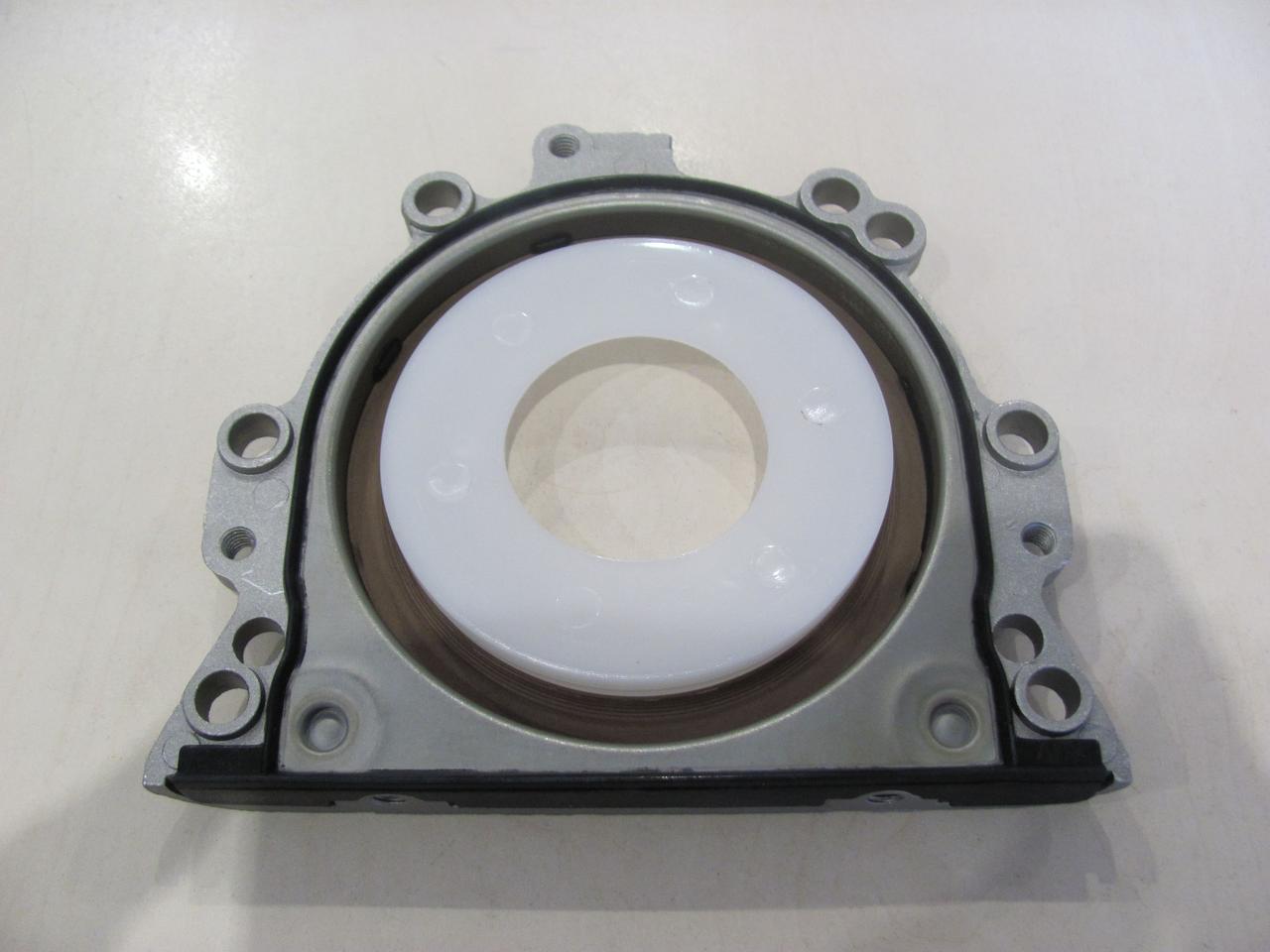 Сальник коленвала задній Volkswagen T4 | 85x131x15.7 | NTY NUP-VW-006