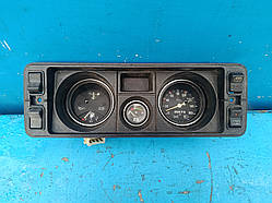 Панель приладів ВАЗ 2104 2105 щиток приборка бу