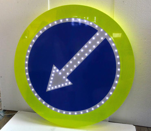 Світлодіодні дорожні знаки в Кропивницького від компанії "ПП "Л-Арт"".