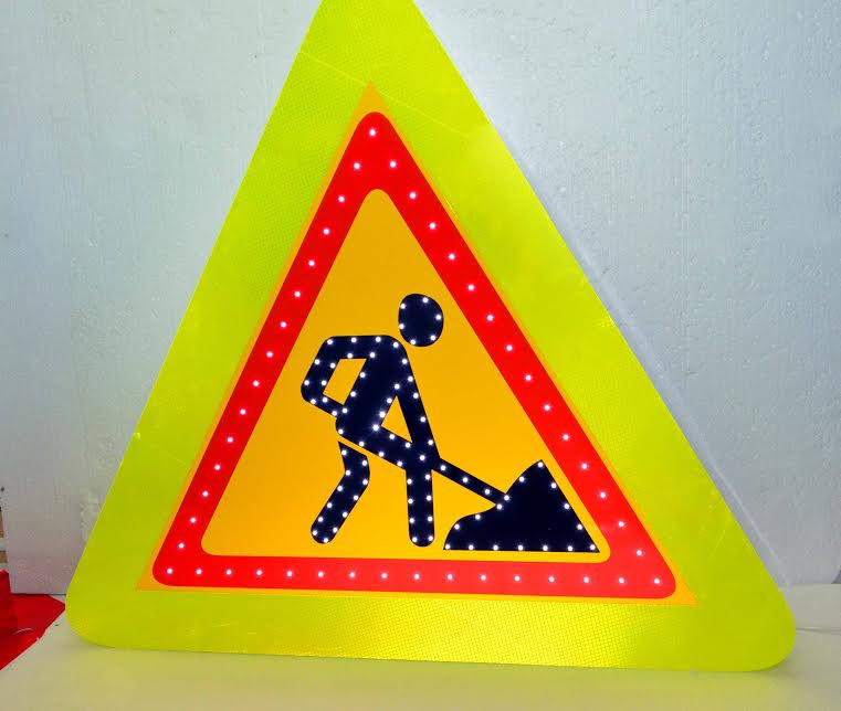 Светодиодный дорожный знак «Объезд» №4.8 (односторонний) без окантовки 700х700 - фото 5 - id-p490540806