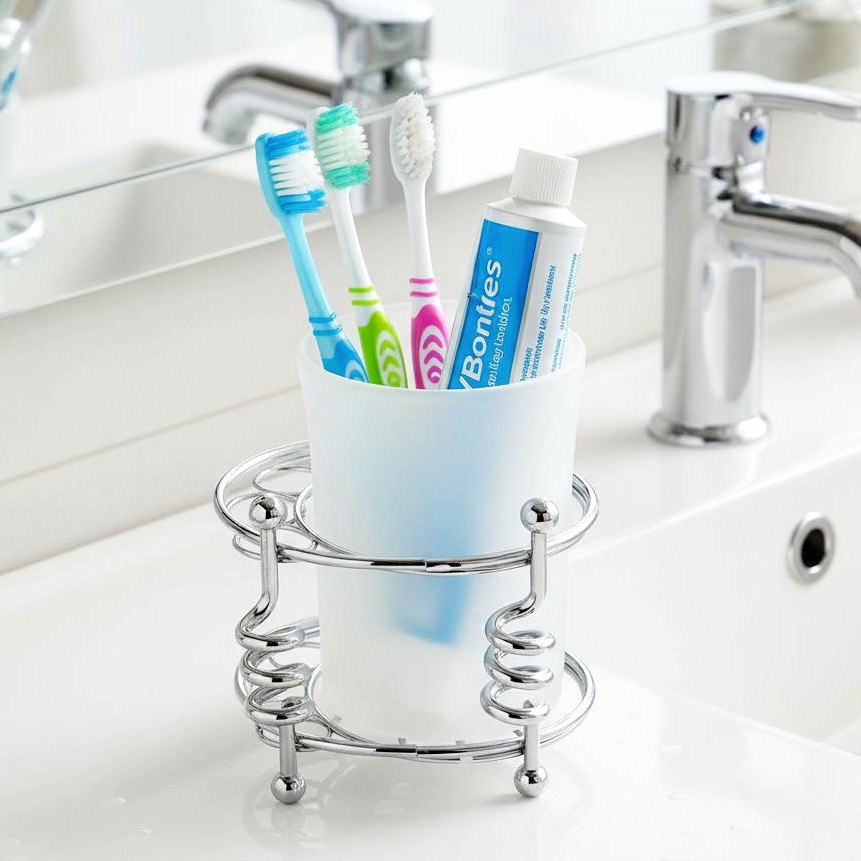 Пластиковий стакан для полоскання рота на підставці для зберігання щіток Besser