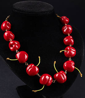 Кольє "Черешня" із полімерної глини авторської роботи.