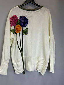 Жіночий светр з аплікацією  квітів Гортензії KAPTSOVA MKAR200273/1