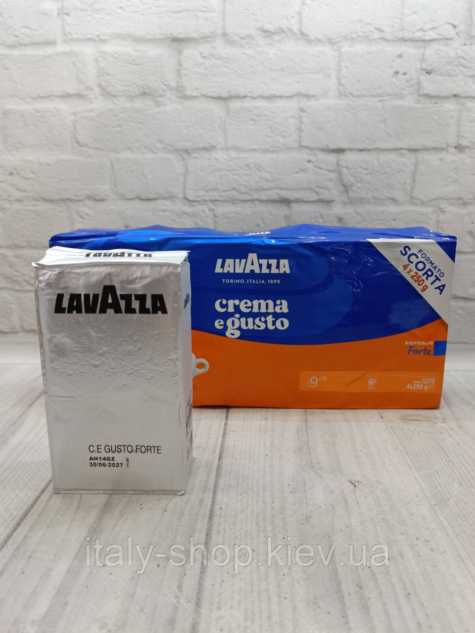 Кава мелена "Lavazza Crema e Gusto" Forte для рістрето 250г. Італія. Оригінал!, фото 1