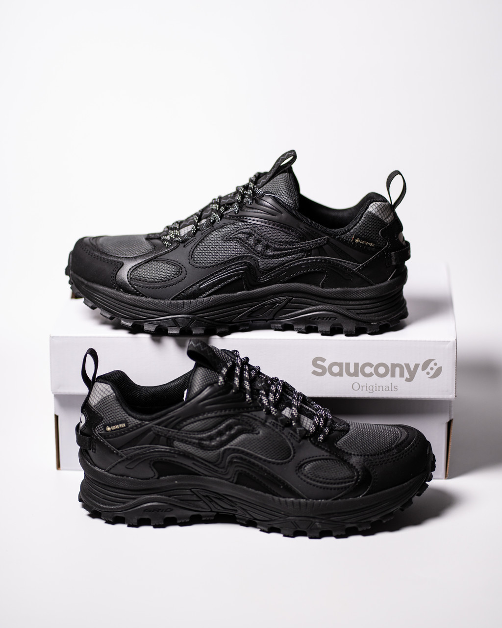 Кросівки Saucony GRID AURA X GTX S70925-1 black чорні водонепроникні