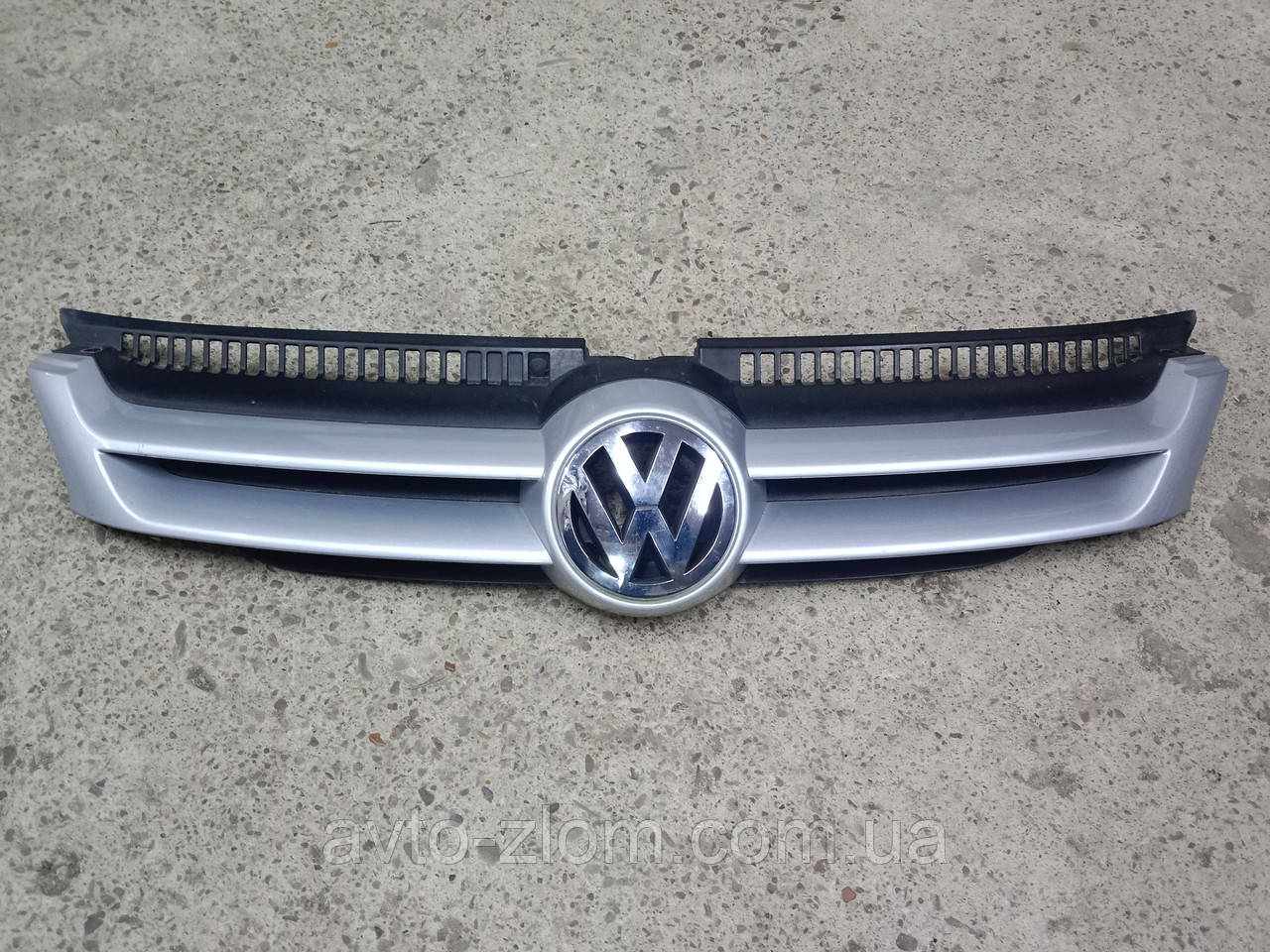 Решітка радіатора Volkswagen Golf Plus, Гольф Плюс., фото 1