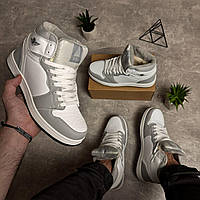 Зимові високі білі кросівки із сірими вставками