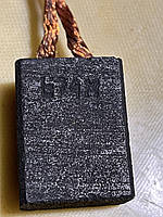 Щітка графітова 32 х 25 х 16 мм