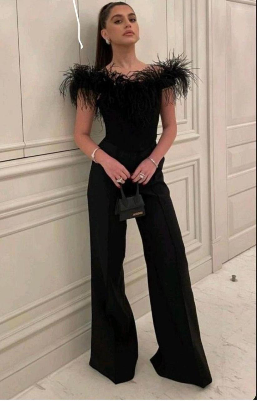 Комбінезон з пір'ям размер 46 колір білий, фото 1