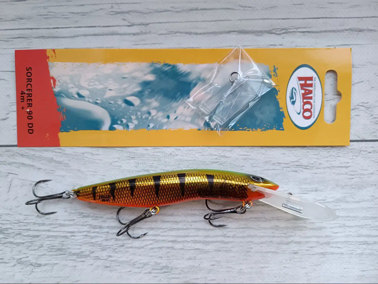 Воблер Columbia Halco 125 DD 20гр ( 3+m, 5+m )