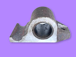 Вушко ресори причепа (з металевою втулкою) КамАЗ /130-2912205-В