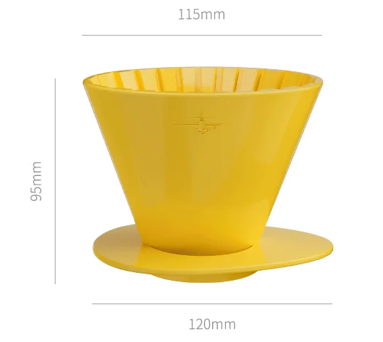 MHW-3BOMBER Oval Filter Cup — це інноваційна фільтр-чашка з овальною геометрією, яка поєднує властивості трапецієподібних, конічних та плоских пуроверів. Завдяки унікальній формі, продуманій системі ребер та спеціально розробленим фільтрам (продаються окремо), вона забезпечує стабільну, чисту та більш солодку екстракцію. Підходить для домашнього використання, кав’ярень і тих, хто хоче експериментувати зі смаковим профілем. MHW-3BOMBER Oval Filter Cup — це інноваційна фільтр-чашка з овальною геометрією, яка поєднує властивості трапецієподібних, конічних та плоских пуроверів. Завдяки унікальній формі, продуманій системі ребер та спеціально розробленим фільтрам (продаються окремо), вона забезпечує стабільну, чисту та більш солодку екстракцію. Підходить для домашнього використання, кав’ярень і тих, хто хоче експериментувати зі смаковим профілем.