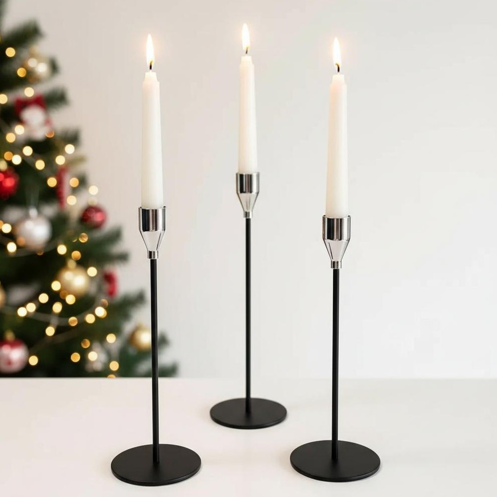 Набір високих металевих свічників 3 шт Silver Pearl