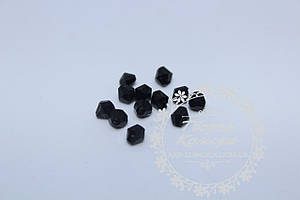 Намистини скляні  дрібні, чорні, 4 мм