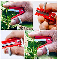 Секатор на палець для пасинкування томатів, збирання овочів та ягід, з металевим лезом і пружиною червоний 29559, фото 9