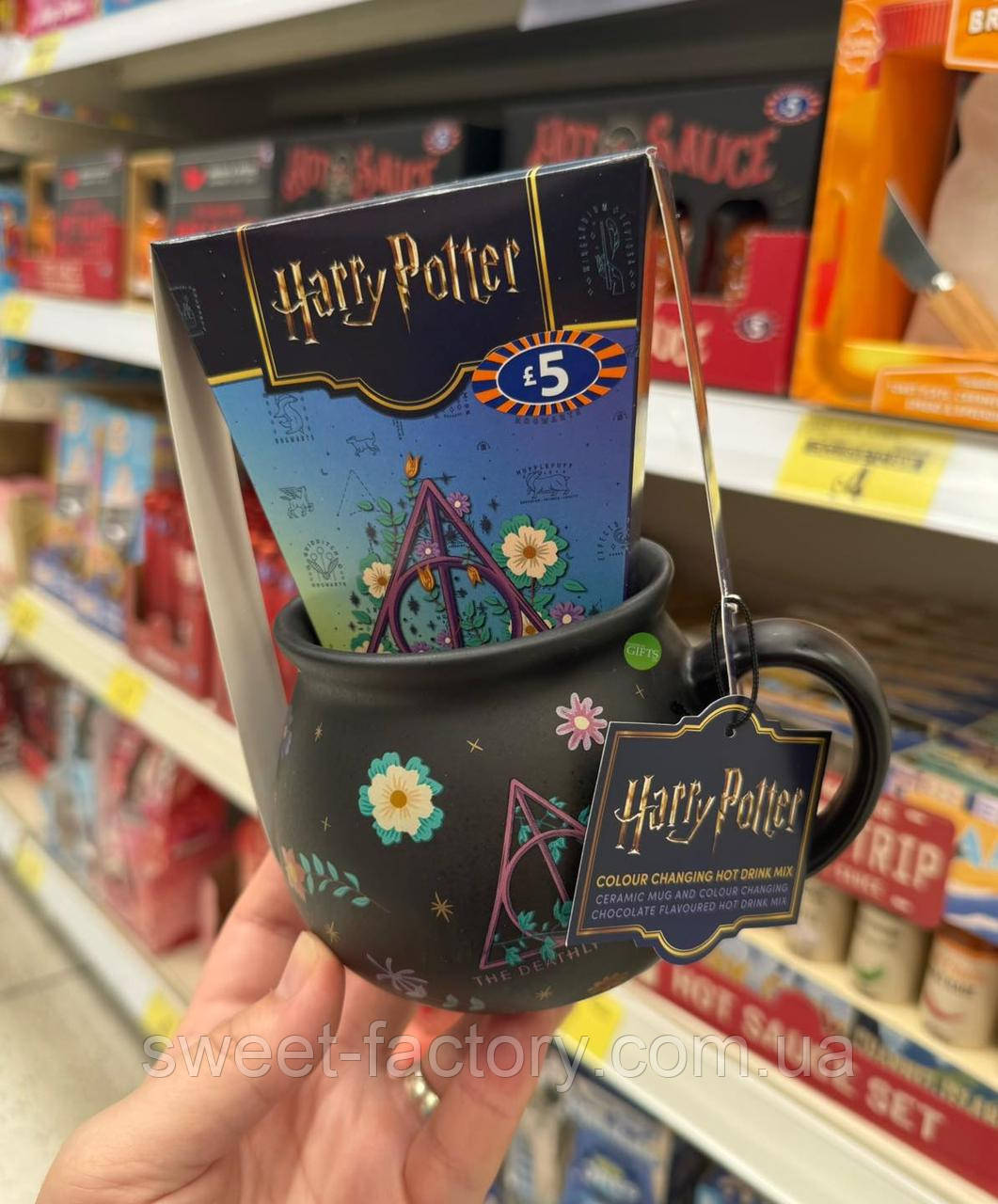 Чашка Harry Potter Mug & Colour Changing Hot Drink Mix Gift Set, фото 1