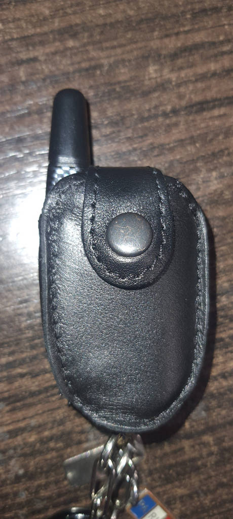 Шкіряний чохол для брелока Sheriff ZX-925v.2/ZX-1055/APS-85/APS-75/ZX-910/ - фото покупців 3