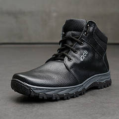 Чоловіче взуття