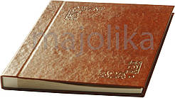 Весільний фотоальбом на будь-який смак (бажаюча складність робіт).