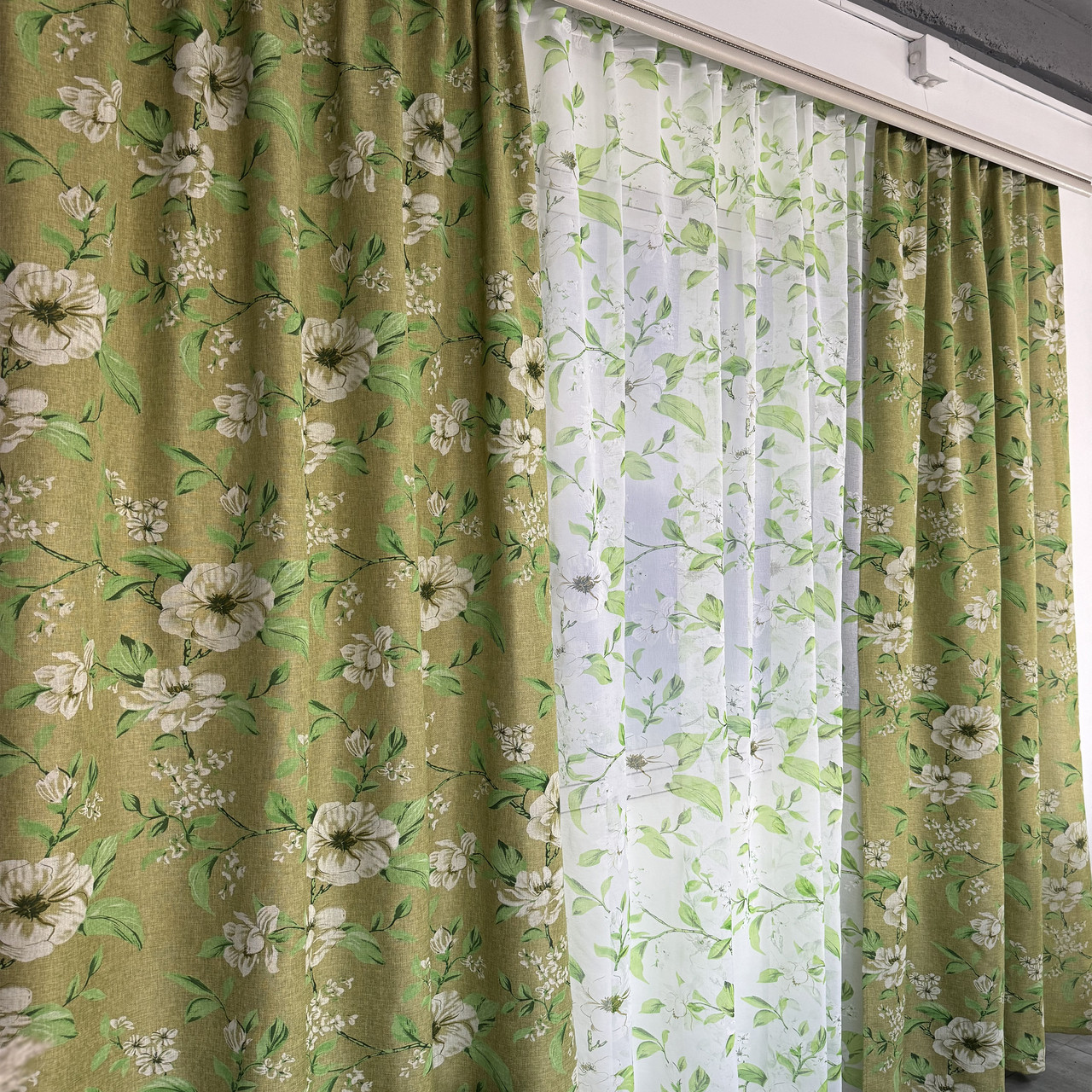 Штори зелені лляні з батистовим тюлем з квітами ALBO (SHT-M1-622-4), фото 1
