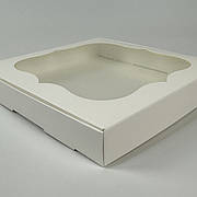 Коробка картонна з прозорим віконцем для пряників 20×20×3 см