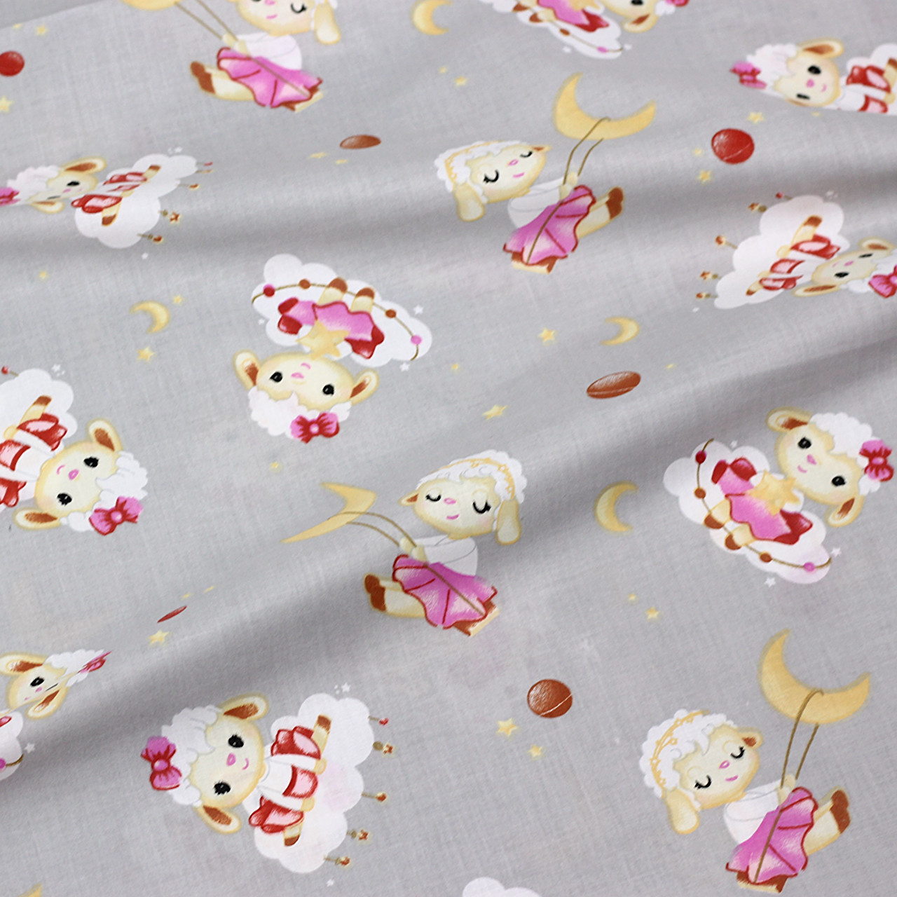 Бязь "Овечки на гойдалках та хмаринках" на світло-сірому тлі № Е-3581, фото 1