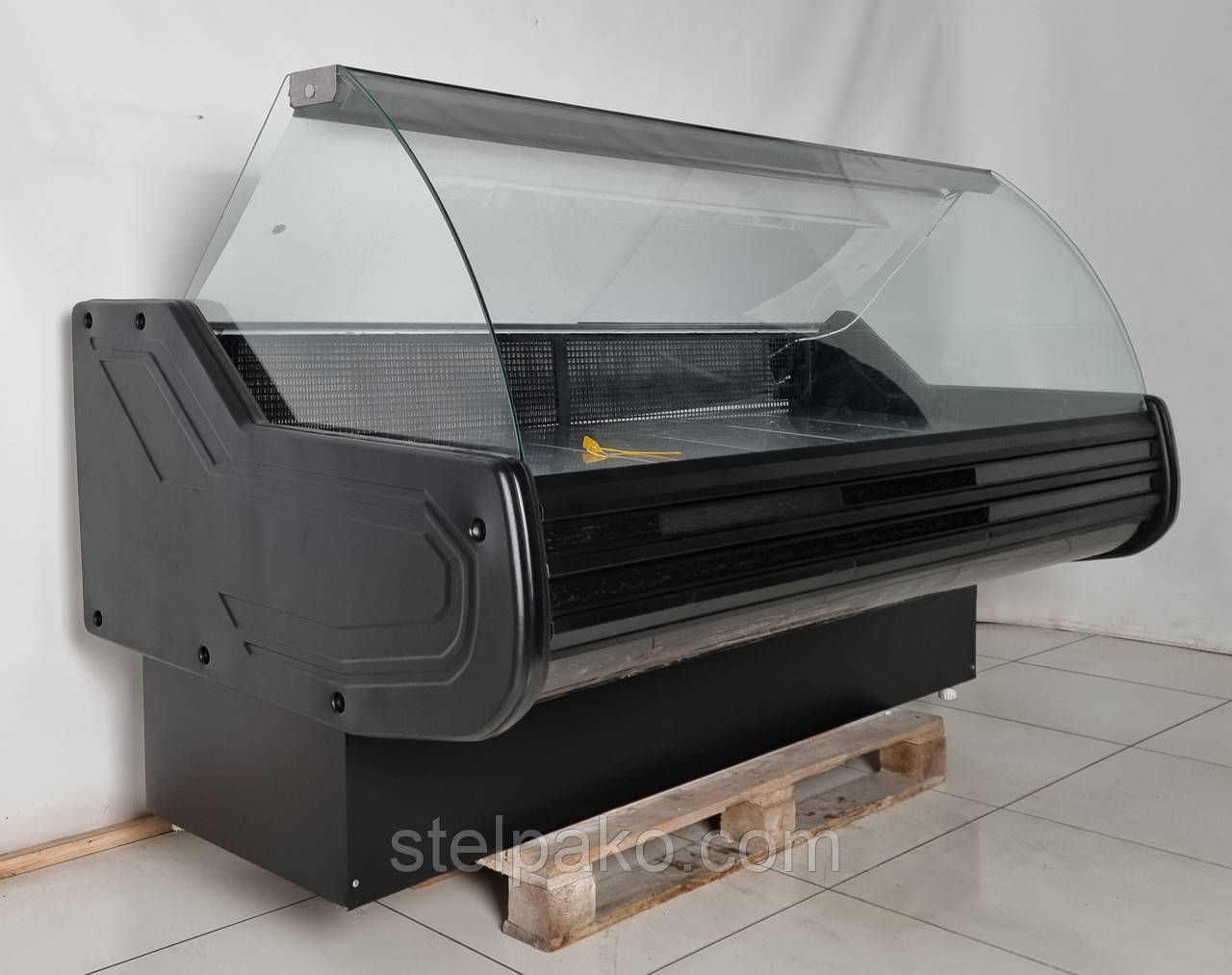 Холодильна універсальна вітрина «Технохолод Невада» (Україна), 1.98 м. (-5° +5°), викладка 78 см., Б/у, фото 1