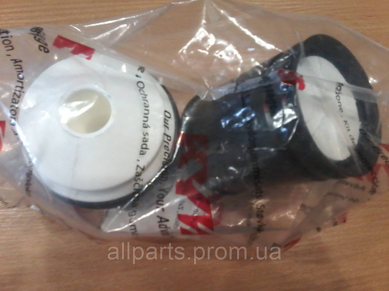 Kayaba комплект пыльников с отбойниками амортизатора на ось - фото 2 - id-p492745053