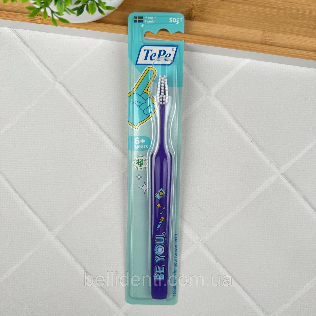 Дитяча зубна щітка TePe Kids Soft (від 6 років), фіолетова