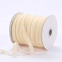 Стрічка оксамитова (1,5 см х 10 м) Кремова
