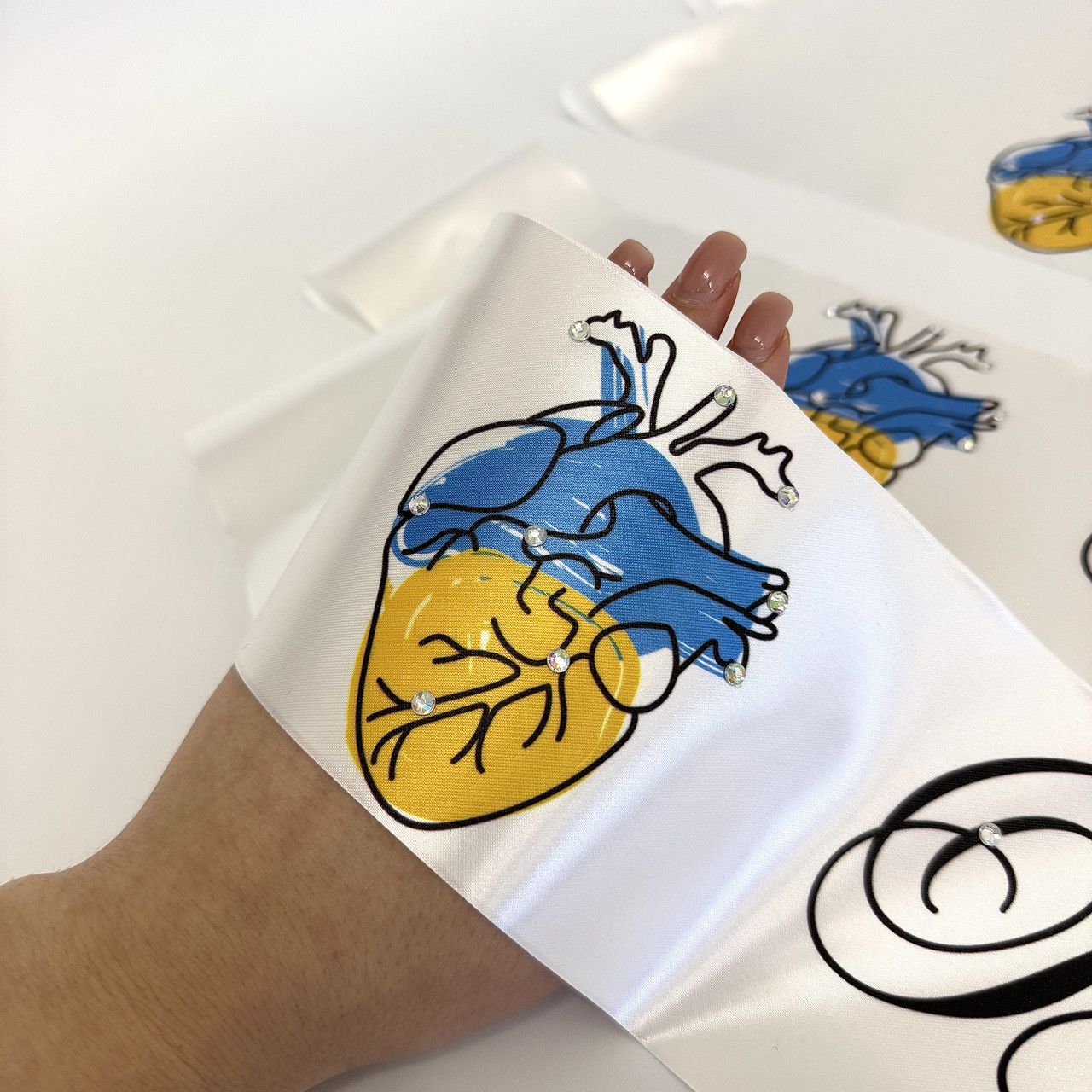 Біла стрічка на випускний, останній дзвоник "Випускник 2026", фото 1