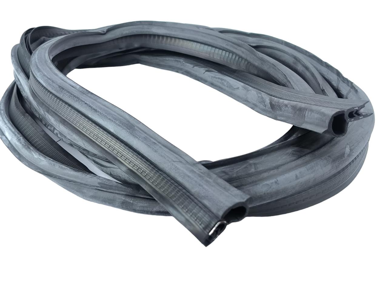 Уплотнитель 2101, 2103, 2106 (3720 мм) багажника, фото 1