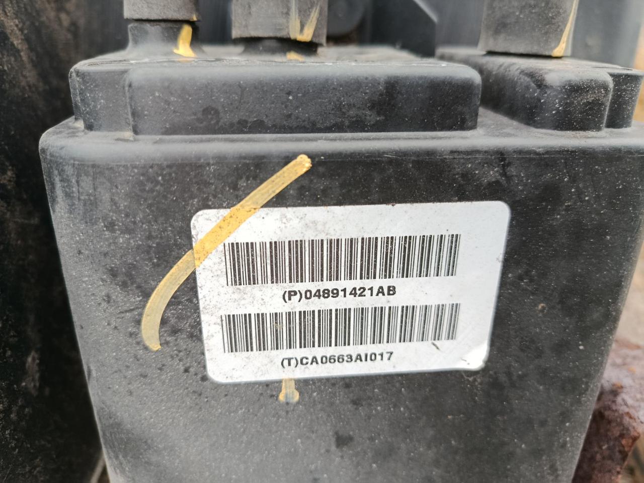 Вітаю зацікавлених на авто розборці Чемпіон !!!<br />
 Предметом оголошення є&nbsp;Бак Паливний Chrysler Pt 2.0 Cruiser Бензобак 05278541ac 05278543AC&nbsp;<br />
 Фактичний стан на фото. Гарантія 14 днів на встановлення та перевірку<br />
 Висилаємо по всій Україні по передоплаті на транспортні витрати!<br />
 Наявність та асортимент на складі постійно змінюються.<br />
 Точні деталі уточняйте по телефону +380973363743 — фото 2