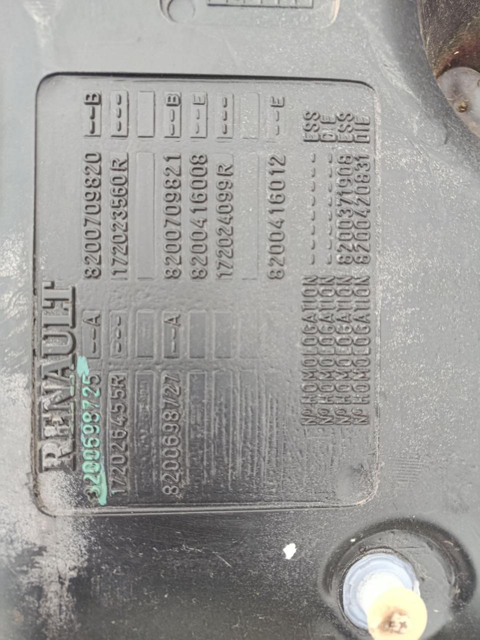 Вітаю зацікавлених на авто розборці Чемпіон !!!<br />
 Предметом оголошення є&nbsp;Бак Паливний Renault Logan Бензобак Dacia Sandero 8200627963 8200627962&nbsp;<br />
 Фактичний стан на фото. Гарантія 14 днів на встановлення та перевірку<br />
 Висилаємо по всій Україні по передоплаті на транспортні витрати!<br />
 Наявність та асортимент на складі постійно змінюються.<br />
 Точні деталі уточняйте по телефону +380973363743 — фото 2