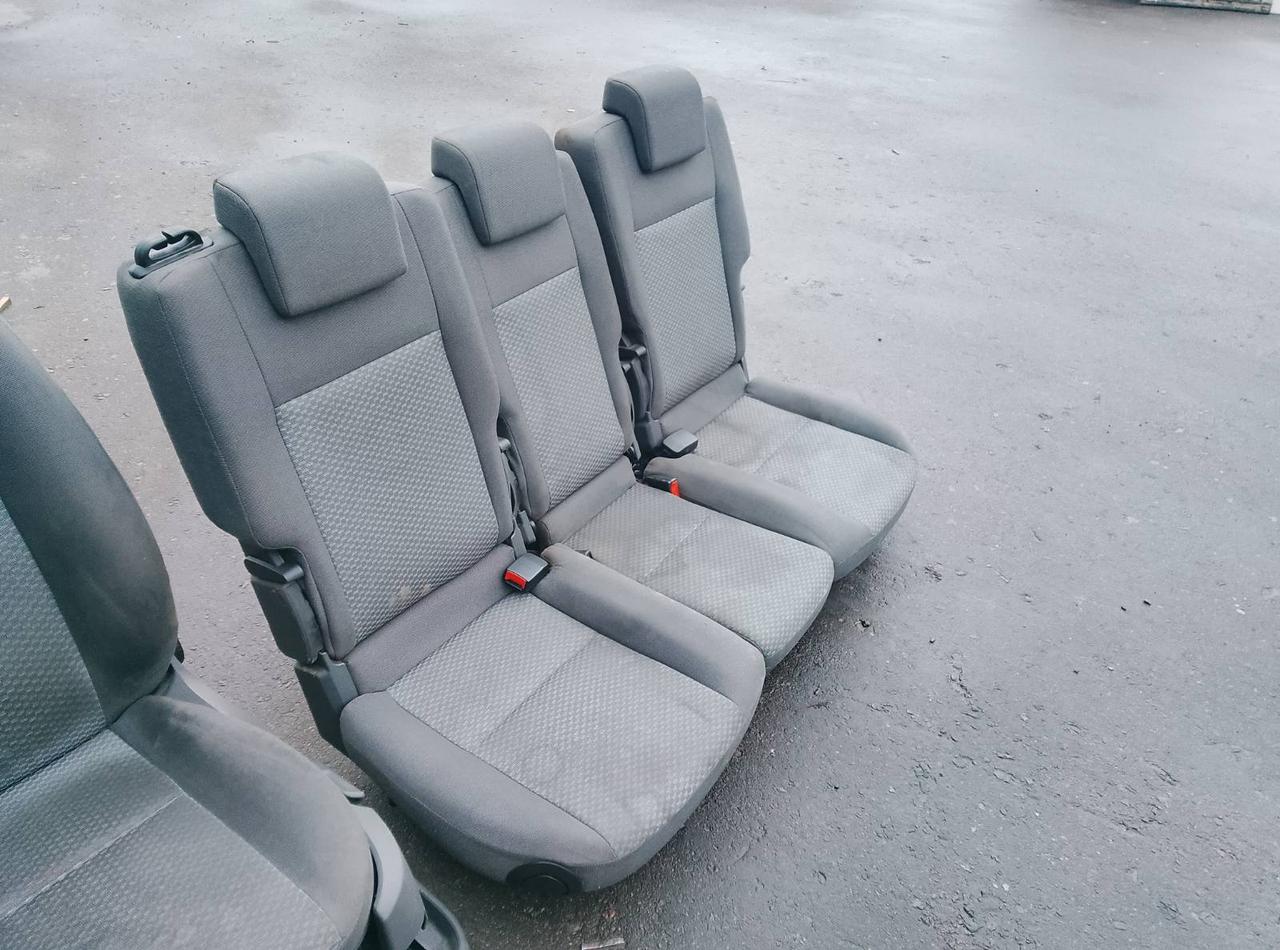 <p>Вітаю зацікавлених на авто розборці Чемпіон !!!<br />
 Предметом оголошення є&nbsp;Сидіння Ford Focus C-Max Салон Форд Фокус Ц Макс Передні Задні</p>
 
 <p>Ціна вказана за комплект<br />
 Фактичний стан на фото. Гарантія 14 днів на встановлення та перевірку<br />
 Висилаємо по всій Україні по передоплаті на транспортні витрати!<br />
 Наявність та асортимент на складі постійно змінюються.<br />
 Точні деталі уточняйте по телефону +380973363743</p> — фото 2