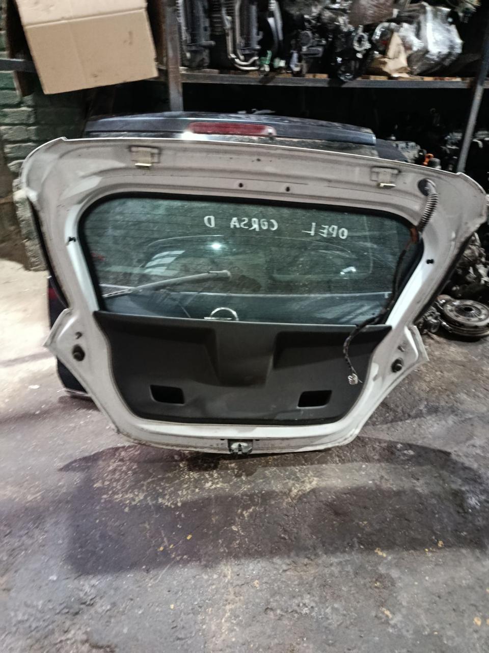 <p>Вітаю зацікавлених на авто розборці Чемпіон !!!<br />
 Предметом оголошення є&nbsp;Кришка Багажника Opel Corsa D 3d 93189490<br />
 Фактичний стан на фото. Гарантія 14 днів на встановлення та перевірку<br />
 Висилаємо по всій Україні по передоплаті на транспортні витрати!<br />
 Наявність та асортимент на складі постійно змінюються.<br />
 Точні деталі уточняйте по телефону +380973363743</p> — фото 5