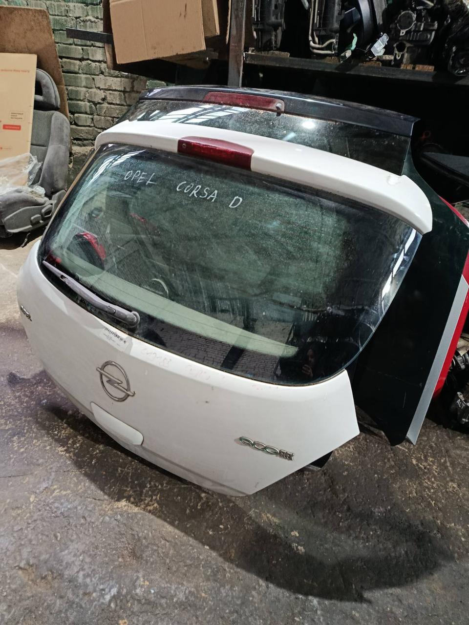 <p>Вітаю зацікавлених на авто розборці Чемпіон !!!<br />
 Предметом оголошення є&nbsp;Кришка Багажника Opel Corsa D 3d 93189490<br />
 Фактичний стан на фото. Гарантія 14 днів на встановлення та перевірку<br />
 Висилаємо по всій Україні по передоплаті на транспортні витрати!<br />
 Наявність та асортимент на складі постійно змінюються.<br />
 Точні деталі уточняйте по телефону +380973363743</p> — фото 6