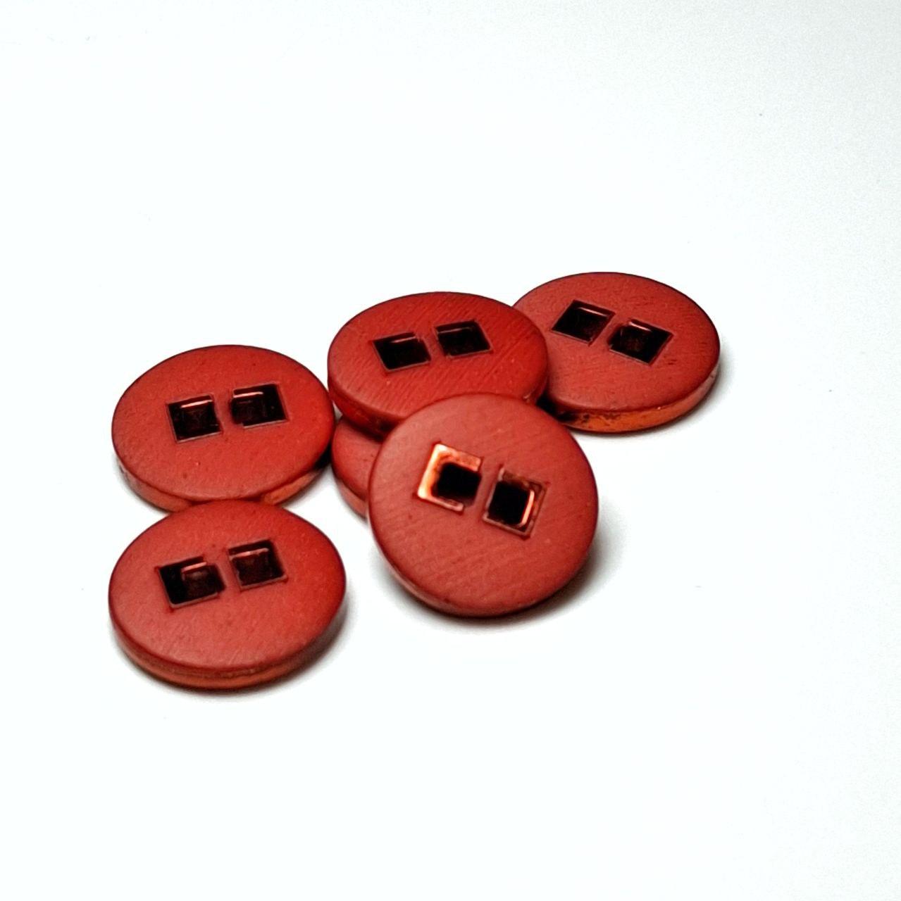 Ґудзик 13мм круглий матовий з блискучим обідком, червоного кольору, прошивний, фото 1