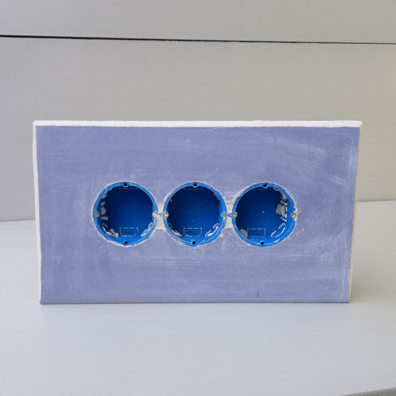 Підрозетник звукоізоляційний на 3 пости