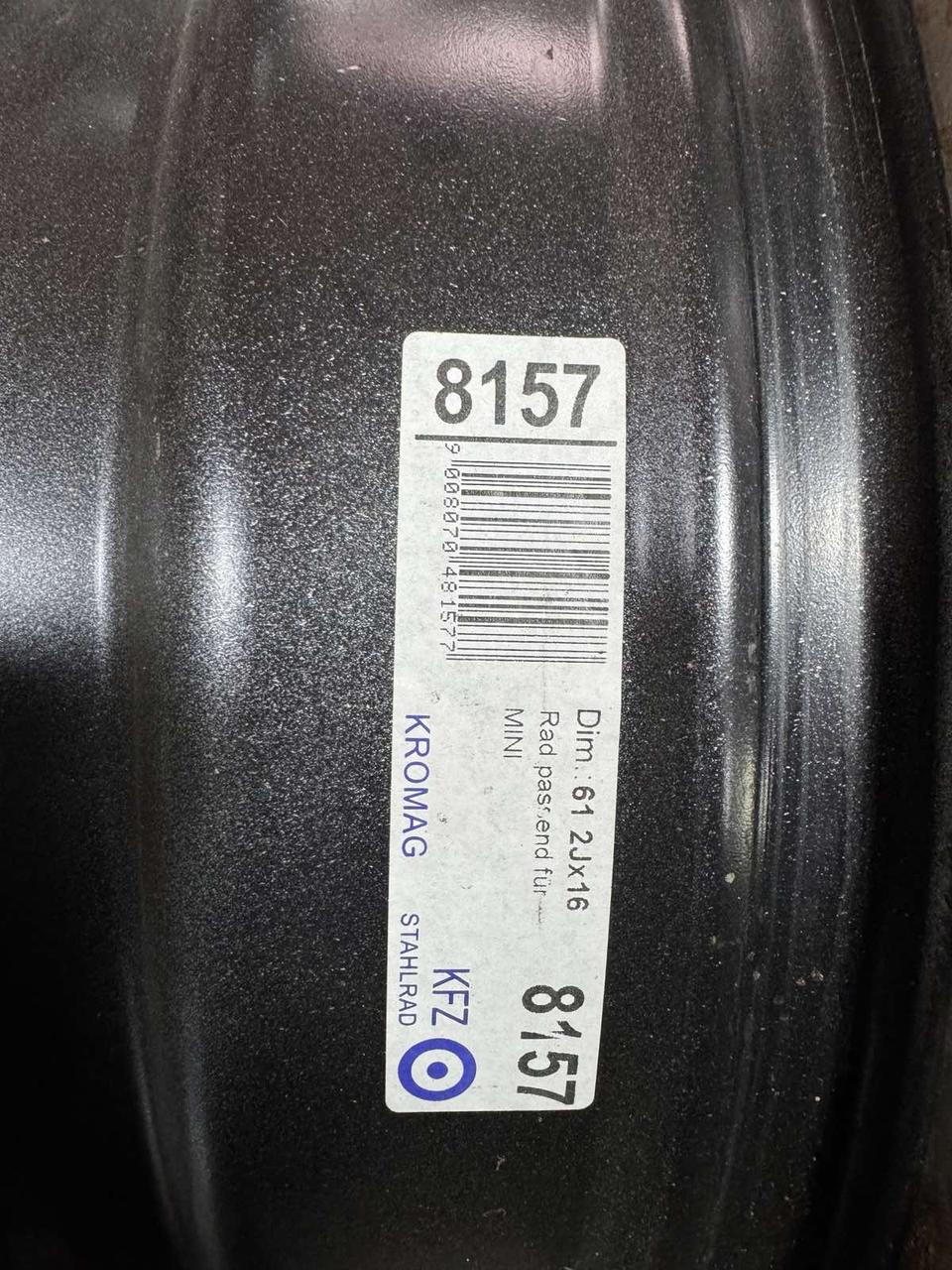 <p>Вітаю зацікавлених на авто розборці Чемпіон !!!<br />
 Предметом оголошення є металеві диски Bmw</p>
 
 <p>5 120 R16 6.5J Is46 Цо 72,5</p>
 
 <p>Ціна вказана за 1шт!<br />
 &nbsp;</p>
 
 <p>Детальні фото та інформація за телефоном<br />
 Відправка по усій Україні за передоплатою на транспортні витрати<br />
 Більш детальні фото надсилаємо на вайбер<br />
 Запрошуємо до перегляду інших оголошень</p> — фото 6