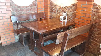 Каждый предмет в зале (стол, стул или диванчик) должен быть многофункциональным, удобным для посетителей и обслуживающего персонала.