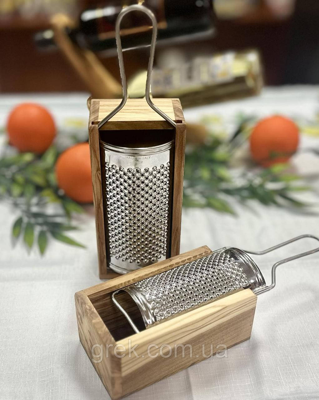 Терка для сиру з нержавіючої сталі і оливковго дерева (середня), фото 1