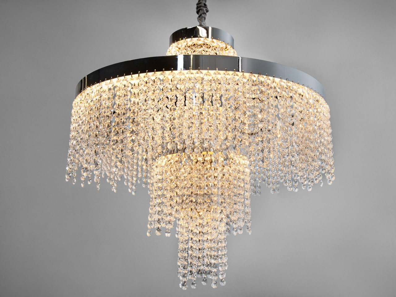 Кришталева люстра LED 376 золотиста з двома рівнями підвісок, фото 1